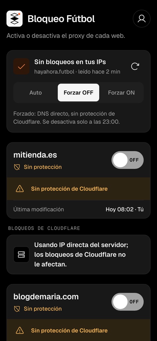La app con el modo Forzar OFF activado y una de las webs fijada a mano